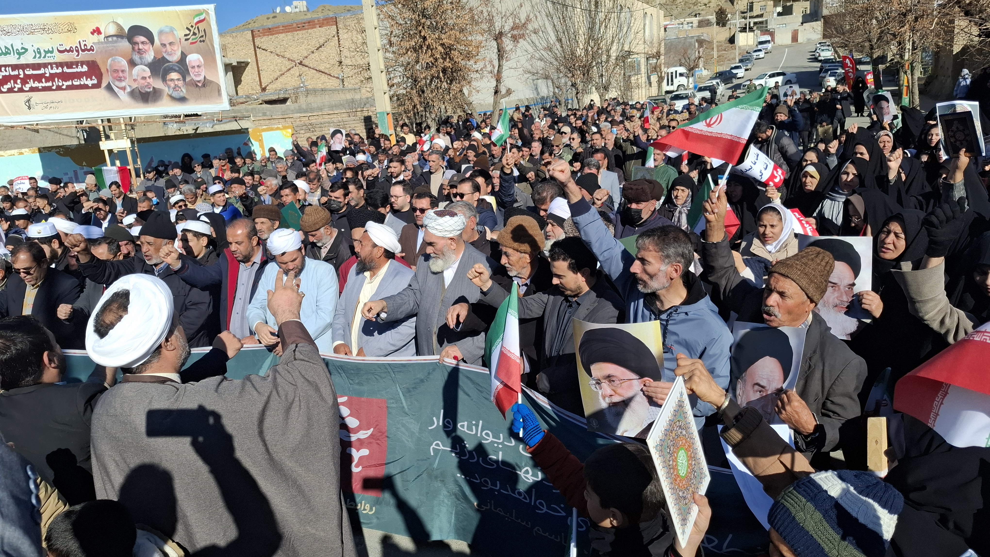 اجتماع مردمی شهرستان رازوجرگلان برگزار شد .