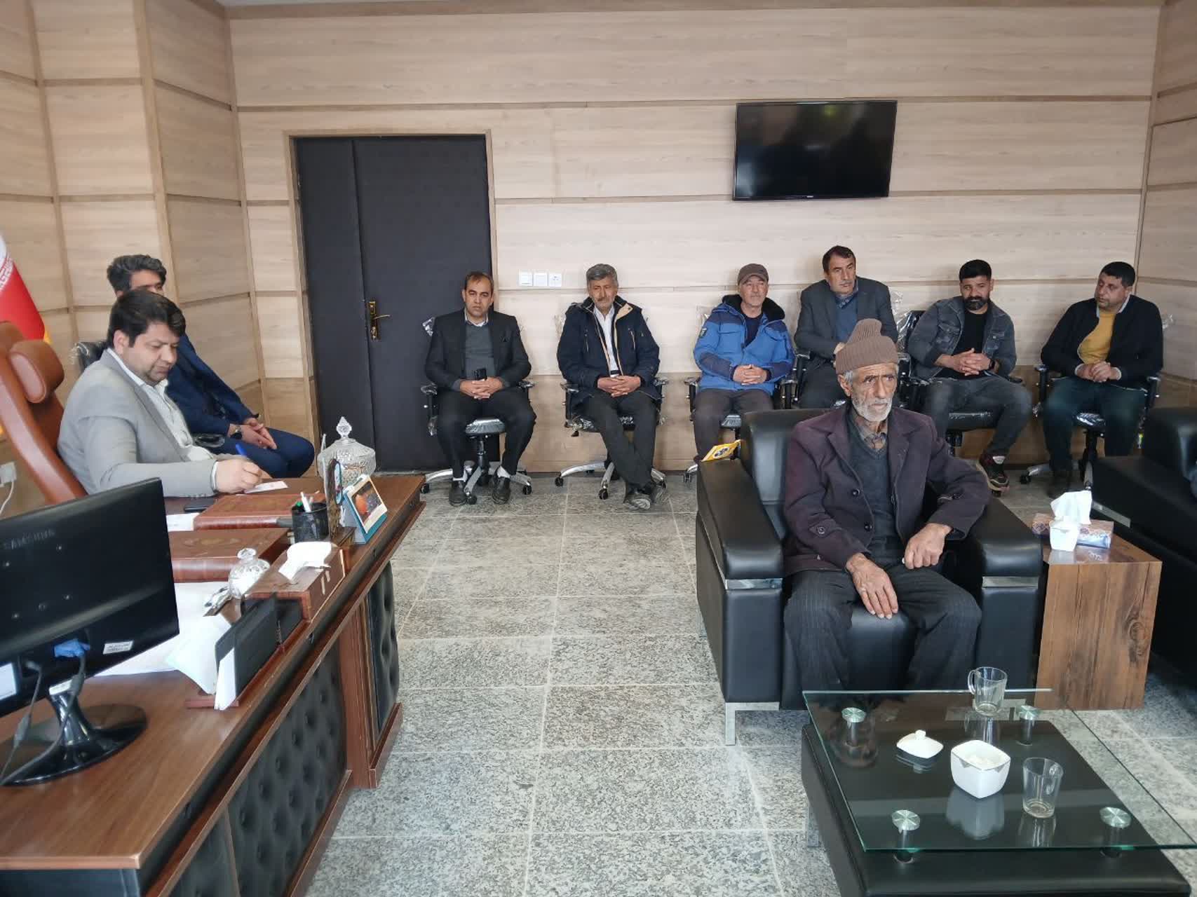 فرمانداررازوجرگلان برتداوم پروژه های عمرانی تاکیدکرد